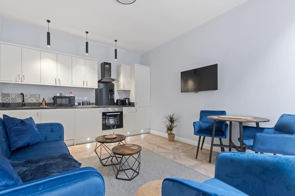 Modern Apartment Off-Road Parking-Twin Room Suite 4 Nottingham Esterno foto